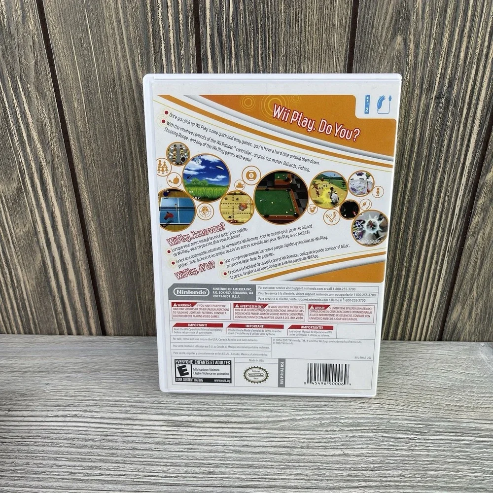 Wii Play Nintendo Game Disc, Case and Manual!  Tested Working